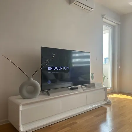 Urbanappartementsarajevo דירה *