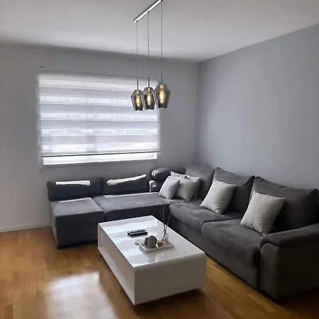 公寓 Urbanappartementsarajevo