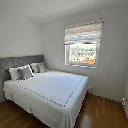 公寓 Urbanappartementsarajevo *